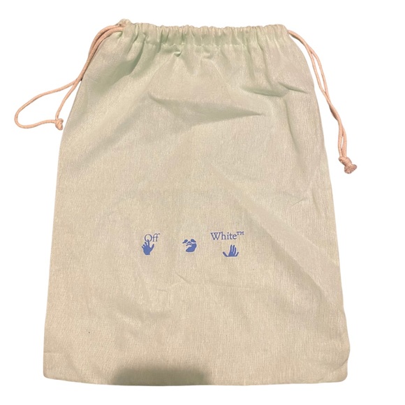 Off-White Vulcanized low-top sneakers - Picture 13 of 13